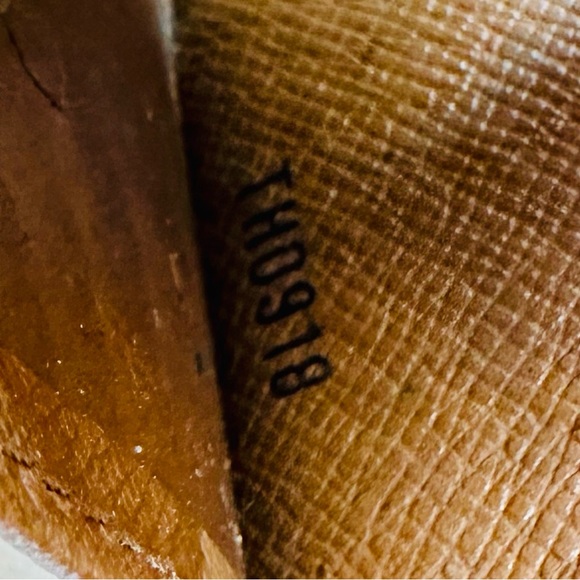 EUC Vintage Louis Vuitton Monogram Canvas Zip Around Multicles Key Holder - Picture 15 of 15